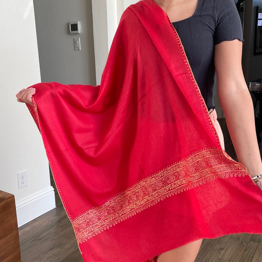 Wool and silk intricate scarf/stole/wrap